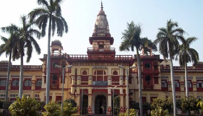 BHU:1 सीट पर 42 कैंडिडेट, जानें रजिस्ट्रेशन की लास्ट डेट और विभागों का फी स्ट्रक्चर