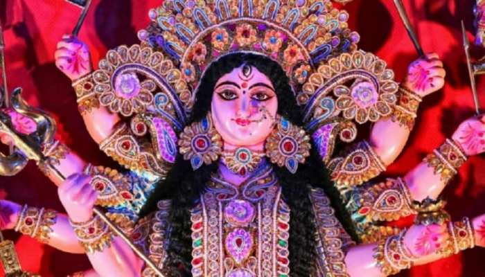 Navratri 2022 Date: नवरात्रि में करें ये उपाय, आपके घर में वास करेंगी माता लक्ष्मी