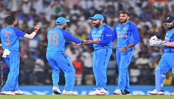 IND vs SA Live: टीम इंडिया ने मैच पर बनाई पकड़, साउथ अफ्रीका के 3 बल्लेबाज हुए आउट