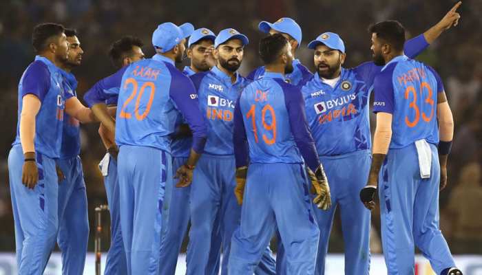 T20 World Cup: इन 7 खिलाड़ियों के बिना ऑस्ट्रेलिया रवाना हुई टीम इंडिया, पिछली बार थे स्क्वाड का हिस्सा 