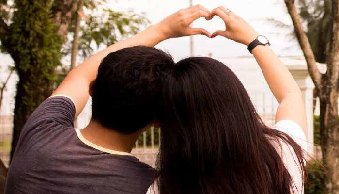 name Astrology की ताज़ा खबरे हिन्दी में ...