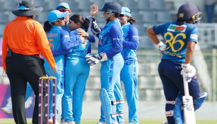 india women cricket team win asia cup 2022 beat sri lanka in final harmanpreet kaur smriti mandhana| Asia Cup 2022: भारतीय महिला टीम ने रचा इतिहास, श्रीलंका को हराकर सातवीं बार एशिया
