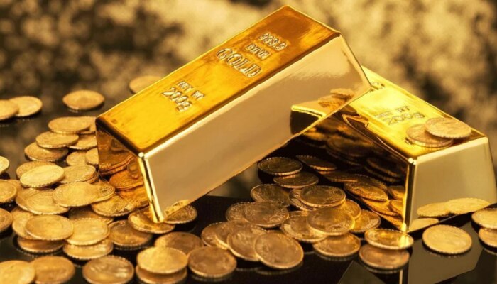 Gold Price Today: धनतेरस पर महंगा होने से पहले आज ही खरीदें सोना, हुआ सस्ता 