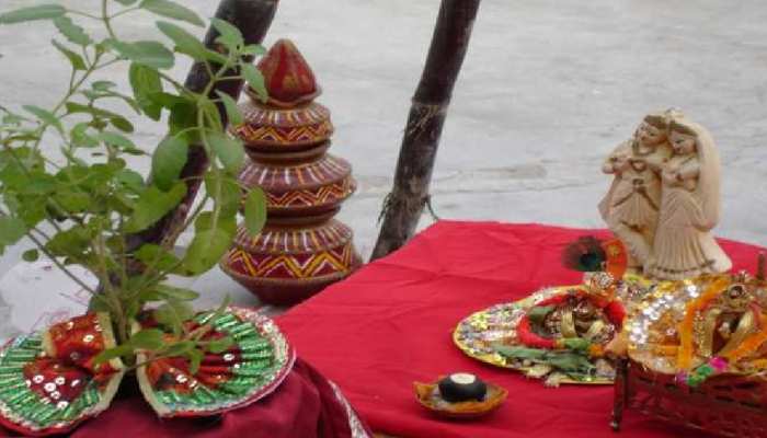 Tulsi Vivah 2022: कब है तुलसी विवाह, जानिए शुभ मुहूर्त व पूजा विधि