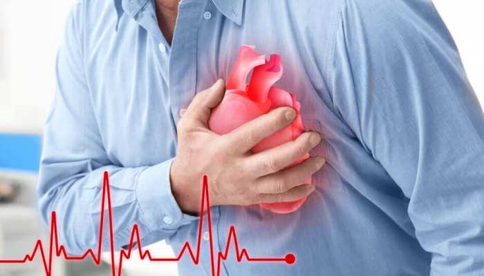 Heart Attack Sign: body gives these signals before heart attack do not  ignore health issue and tips know the symptums in hindi | Heart Attack  Sign: हार्ट अटैक आने से पहले शरीर