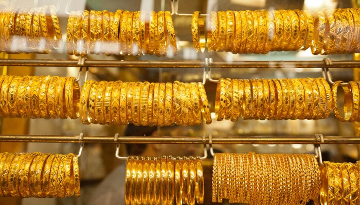 Dhanteras Gold Price: धनतेरस पर जमकर खरीदें सोना, बिहार में इतना हुआ सस्ता 