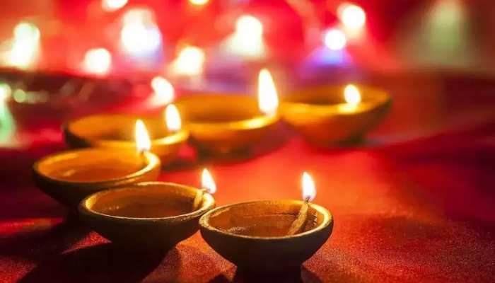 Diwali Rashifal Upaay: दिवाली पर अपनी राशि के अनुसार करें ये काम, दोगुना होगा धन