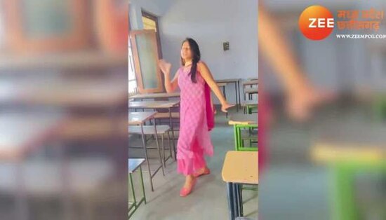 Viral Desi Hot Girl Dance Sasre Ki Pani Gaane Par Dhansu Dance Indian Girl Classroom Viral Hot