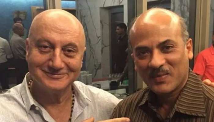 Anupam kher video: हाउसफुल चल रहे हैं &#039;ऊंचाई&#039; के शोज, अनुपम खेर को नहीं मिला अपनी ही फिल्म का टिकट