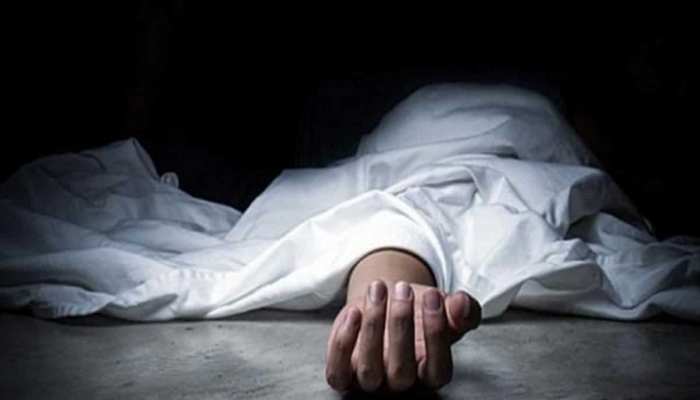 Student Death: ହଷ୍ଟେଲରୁ ଛାତ୍ରୀଙ୍କ ମୃତଦେହ ଉଦ୍ଧାର, ପରିବାର ଲୋକେ ଆଣିଲେ ସାଂଘାତିକ ଅଭିଯୋଗ