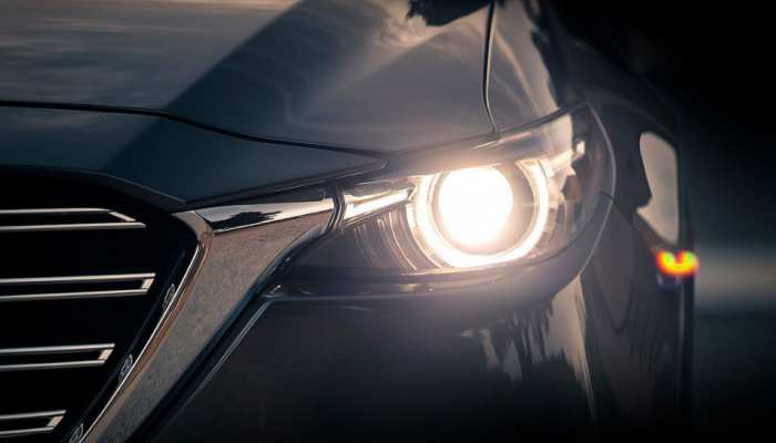 रात में कारों की High Beam लाइट करती है आपको परेशान? तो इस Trick का करें इस्तेमाल