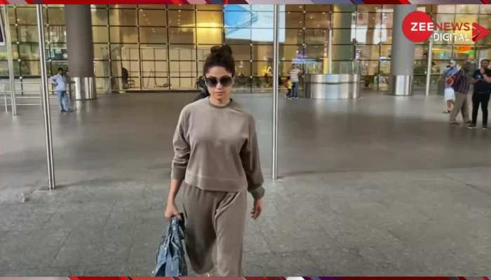 Shamita Shetty: एयरपोर्ट से निकलीं शमिता शेट्टी के पीछे पड़ गया कुत्ता, एक्ट्रेस ने दिया ऐसा रिएक्शन