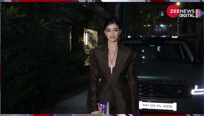 ग्लैमरस अंदाज में Book Preview इवेंट में नजर आईं Ananya Panday, देखें हाॅट लुक