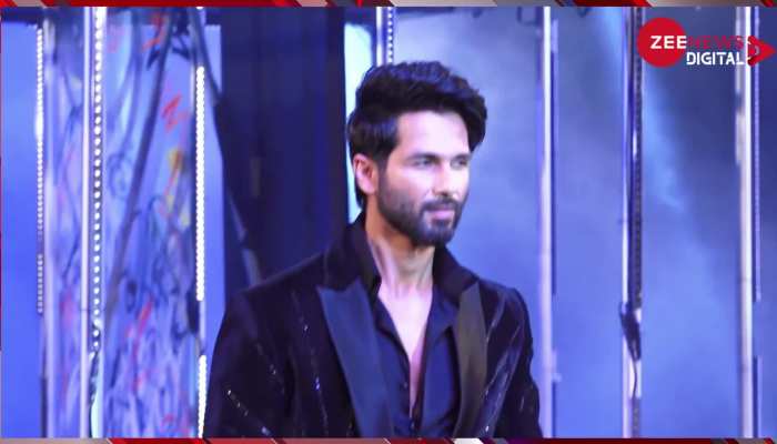 Shahid Kapoor ने की ऐसी धमाकेदार रैंप वॉक, शोस्टॉपर बनकर लूट लिया फैंस का दिल, देखें Video