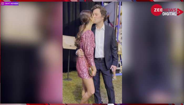 Shriya Saran Kiss Video: दृश्यम 2 की एक्ट्रेस ने सभी के सामने किया पति को एक बार फिर किस, लोगों ने कहा- जो करना है, घर में करो