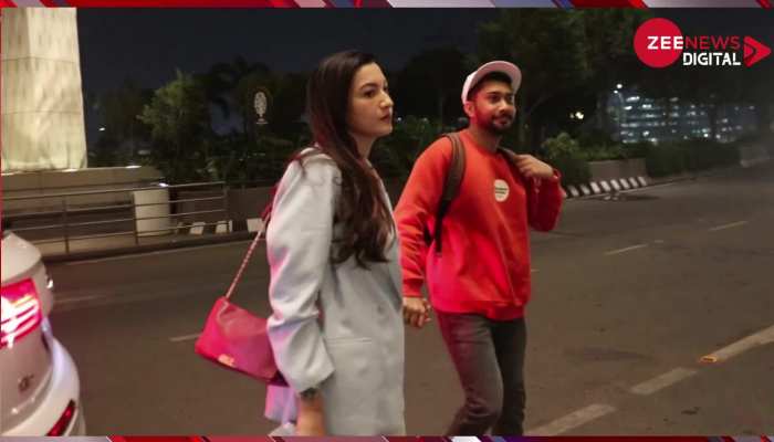 हाथों में हाथ पकड़े एयरपोर्ट पर पति जैद दरबार के साथ नजर आईं गौहर खान, दोनों ने साथ में दिए पोज, देखें वीडियो