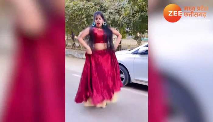 गलियों में लहंगा में लड़की ने किया मस्त डांस, देखते रह गए लोग