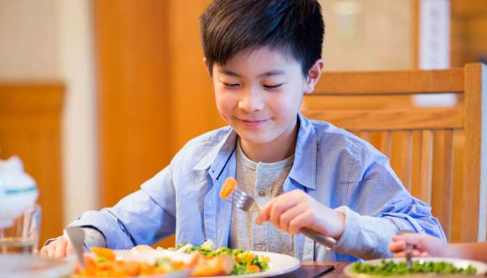 Food For Kids: बच्चों के लिए वरदान है ये मीठी चीज, कई बीमारियों से रहेंगे महफूज 