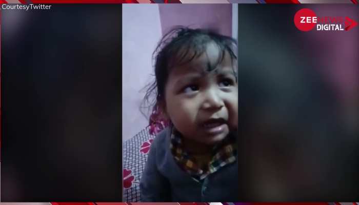 Viral Video: भोजपुरिया भाषा में मां ने बेटे को लगाई डांट, बच्चे ने बोला -'पढ़ै के....'