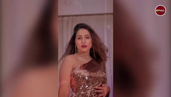 Hina Khan कैमरे के सामने हुई बेशरम, सेक्सी ड्रेस पहन दिखाया शरीर का अंग-अंग