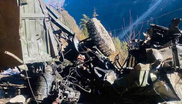  Indian army Accident: नार्थ सिक्किम में बड़ा सड़क हादसा, सेना के 16 जवान शहीद