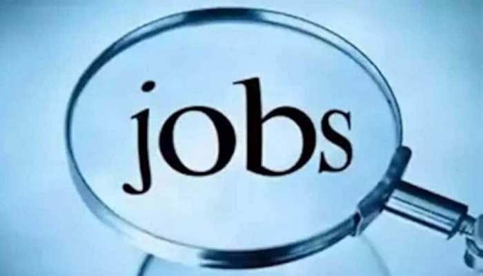 Jobs 2023 : रेलवे में इन पदों पर निकली 4000 से ज्यादा वैकेंसी, ऐसे करें आवेदन