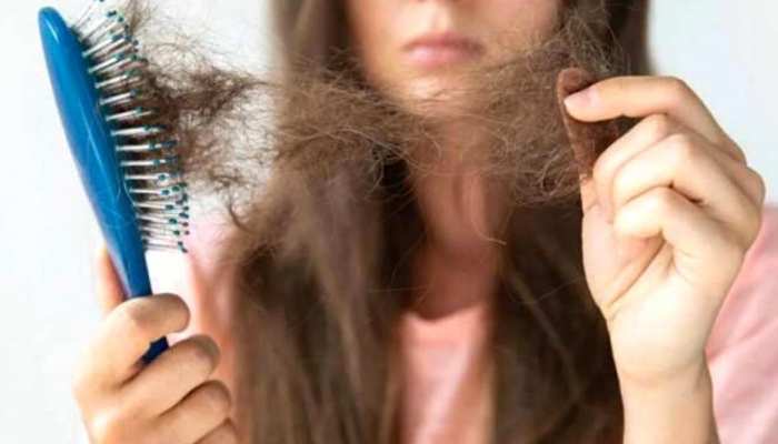 अगर आपके काले घने बाल छोड़ रहे आपका साथ, तो ऐसे मिलेगा Hair Fall से छुटकारा