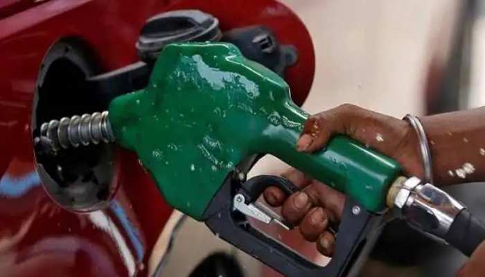 Petrol Diesel: मंगलवार को आपके शहर में क्या है पेट्रोल और डीजल का दाम, जानें अपडेट  