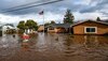 America Flood: कैलिफोर्निया में बाढ़ और लैंडस्लाइड से तबाही; कई लोगों की मौत