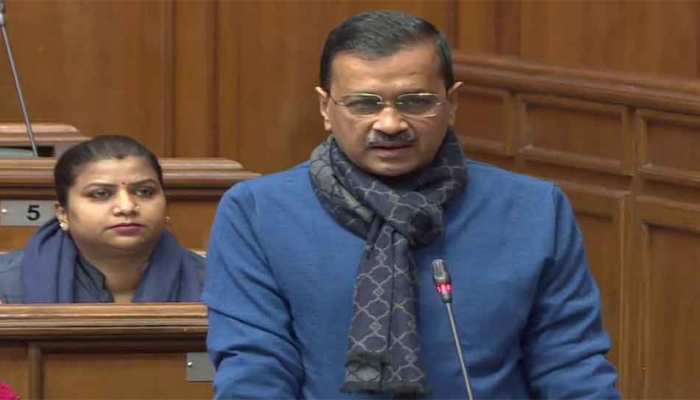 मैंने LG साहब से कहा मुझे दिल्ली की जनता ने चुना है लेकिन आप कौन हैं: केजरीवाल