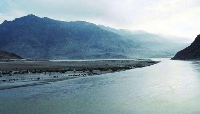 Indus Water Treaty: क्या पाकिस्तान का हुक़्क़ा -पानी बंद करने की फ़िराक़ में है भारत