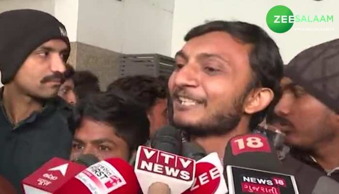 Paper Leak: एक बार फिर गुजरात में पेपर लीक, परीक्षार्थियों का रो रोकर हुआ बुरा हाल!
