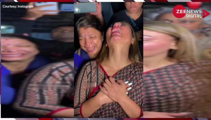 Rakhi Sawant की मां का हुआ निधन, दहाड़े मार-मारकर रोईं एक्ट्रेस, एम्बुलेंस तक खुद...