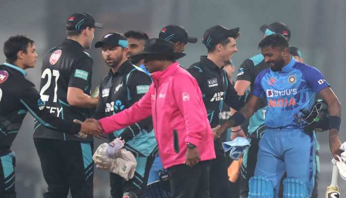 लखनऊ टी20 मैच पर खड़ा हुआ बड़ा विवाद, भारत-न्यूजीलैंड के इन दिग्गजों ने उठा दिए सवाल