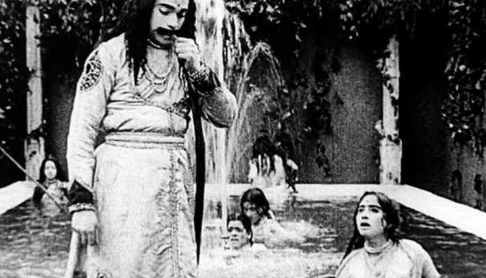 दादा साहेब ने बनाई भारत की पहली फिल्म, वेश्याओं ने किया इनकार तो बावर्ची बना हीरोइन 