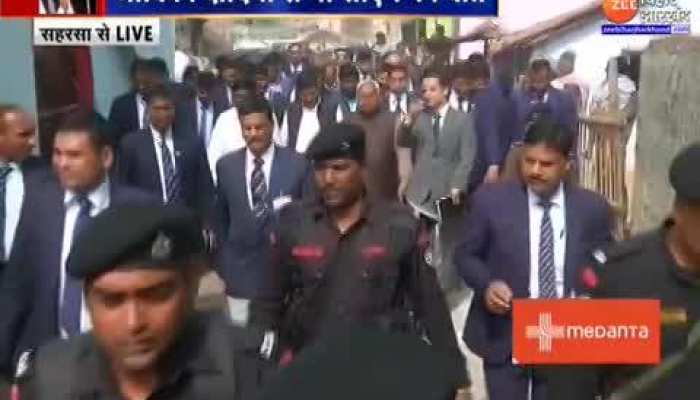 Bihar : सहरसा में समाधान यात्रा के दौरान CM Nitish Kumar ने की विकास कार्यों की समीक्षा