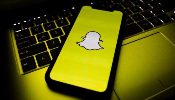 Snapchat पर दोस्ती, अश्लील फोटो वायरल करने के नाम पर युवती से करता रहा दुष्कर्म  