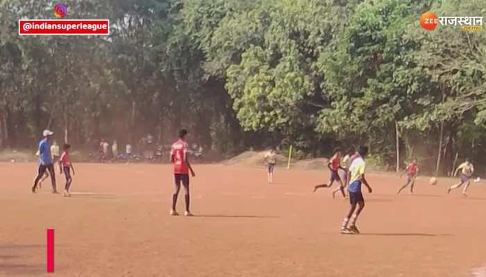Viral Video : रोनाल्डो को छोड़िए इस छठी क्लास के बच्चे का गोल देखिए