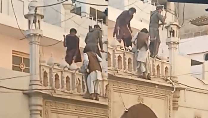 Watch: रोटी को मोहताज पाकिस्तान कट्टरता से नहीं आ रहा बाज, यहां सरेआम मस्जिद पर हमला