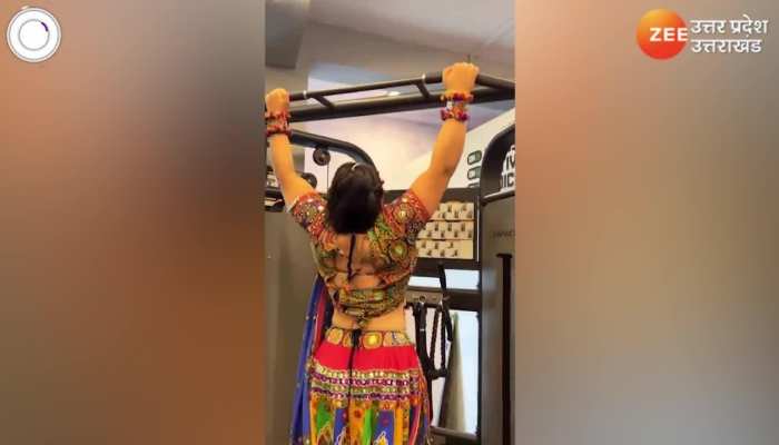 जिम में गरबा क्वीन के पुशअप ने किया कमाल देखें VIDEO