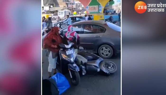 स्कूटी सवार महिलाओं ने सड़क पर मचाया उत्पात देखें वीडियो