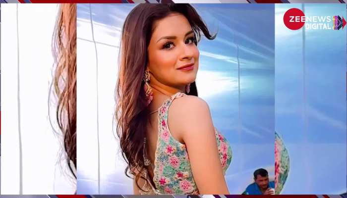 लहराते बाल...डीपनेक बलाउज...कातिलाना अदाएं, ऐसा है Avneet Kaur का बोल्ड अंदाज