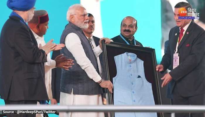 जानिए पीएम नरेंद्र मोदी का जैकेट क्यों है चर्चा में