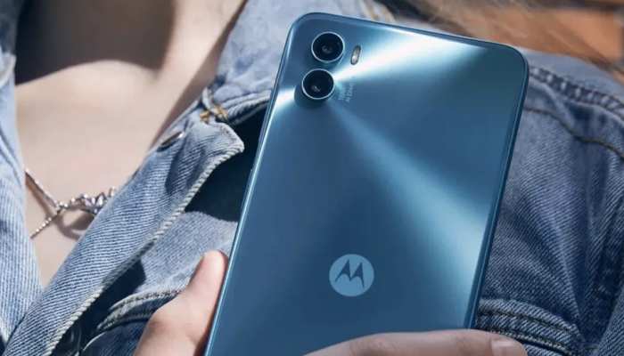 Motorola ने चोरी-छिपे लॉन्च किया 7 हजार से कम कीमत वाला फोन, डिजाइन देख झूम उठे लोग