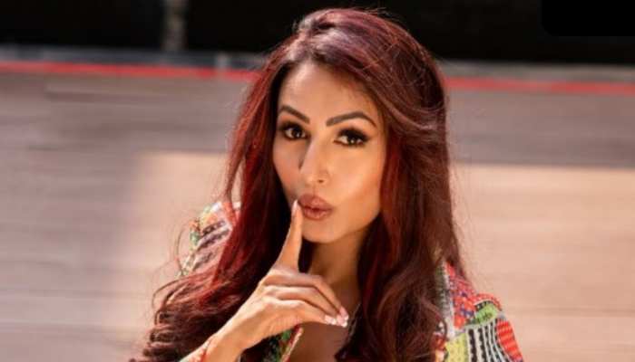 Kashmira Shah कैमरे के सामने ही करने लगी ये हरकत, लोग देखकर बोले - पीके है क्या?