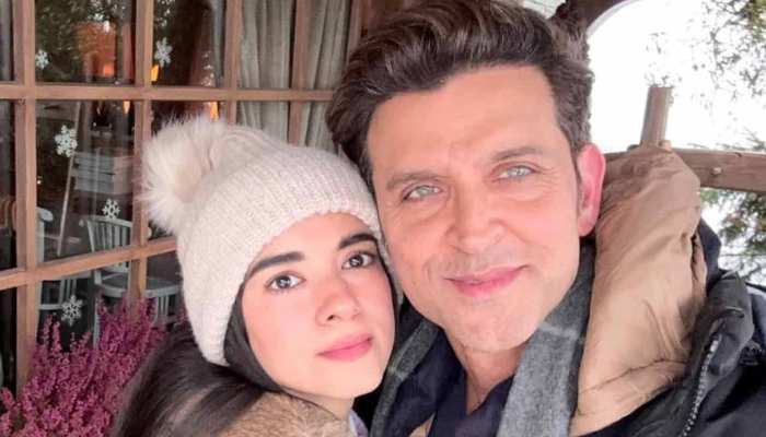 Hrithik Roshan-Saba Video: एक दूसरे को लिप-लॉक करते दिखे ऋतिक रोशन और सबा आजाद, लीक हुआ वीडियो