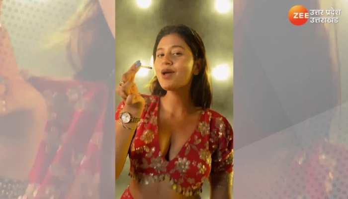 Actress ka Video Viral: लाल घाघरे में अंजलि अरोड़ा की दिलकश अदाएं, वीडियो वायरल 