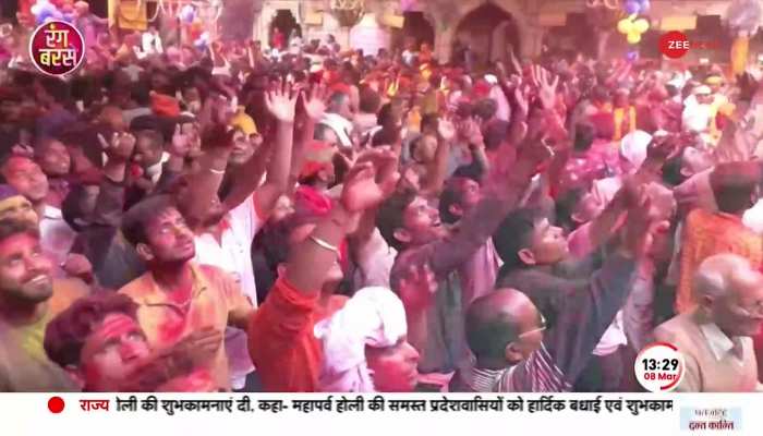 Holi 2023: देशभर में रंगों के त्योहार की धूम, देखिए Barsane वाली होली 