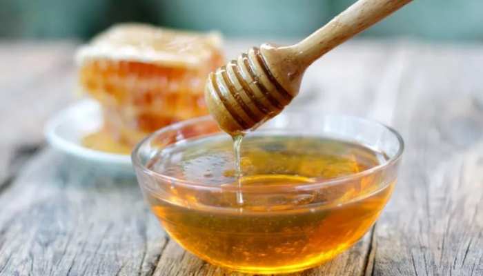 Honey Benefits : गर्मी में शहद का सेवन बंद न करें , जानिए क्यों है इम्यूनिटी बूस्टर