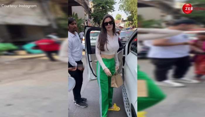 हॉट Giorgia Andriani ने एक बार फिर अपने लुक से बिखेरा जलवा, क्रॉप टॉप में देख हटाए नहीं हटेगी नजर